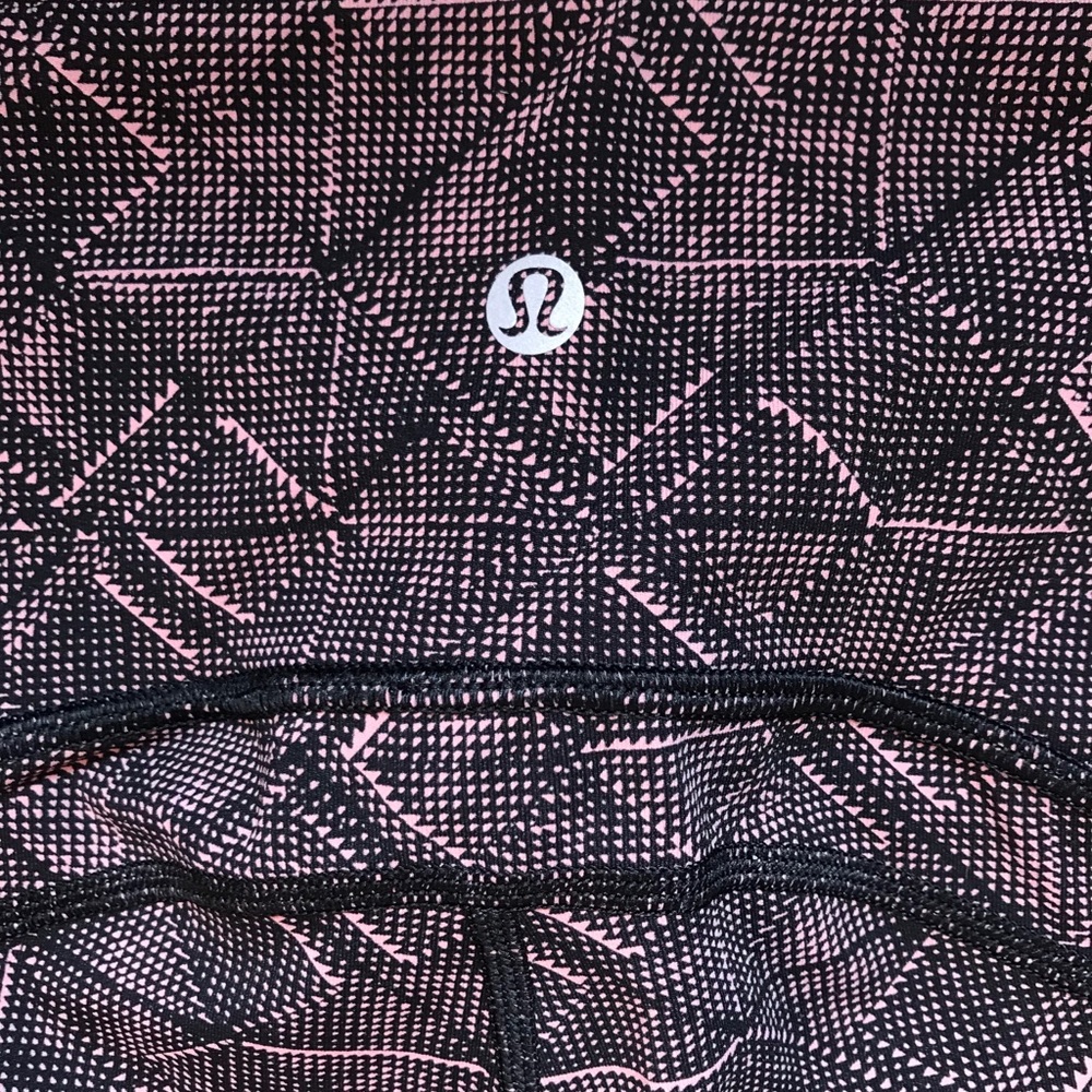 Lululemon workout tights (shorts)